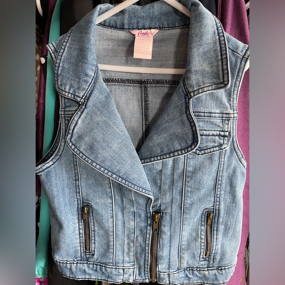 🔥 3/$25 - Jean vest